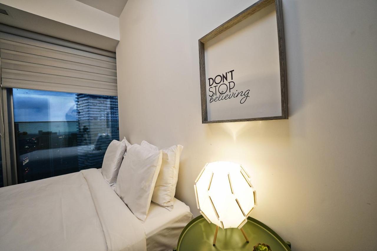 The York Boutique Apartment Toronto