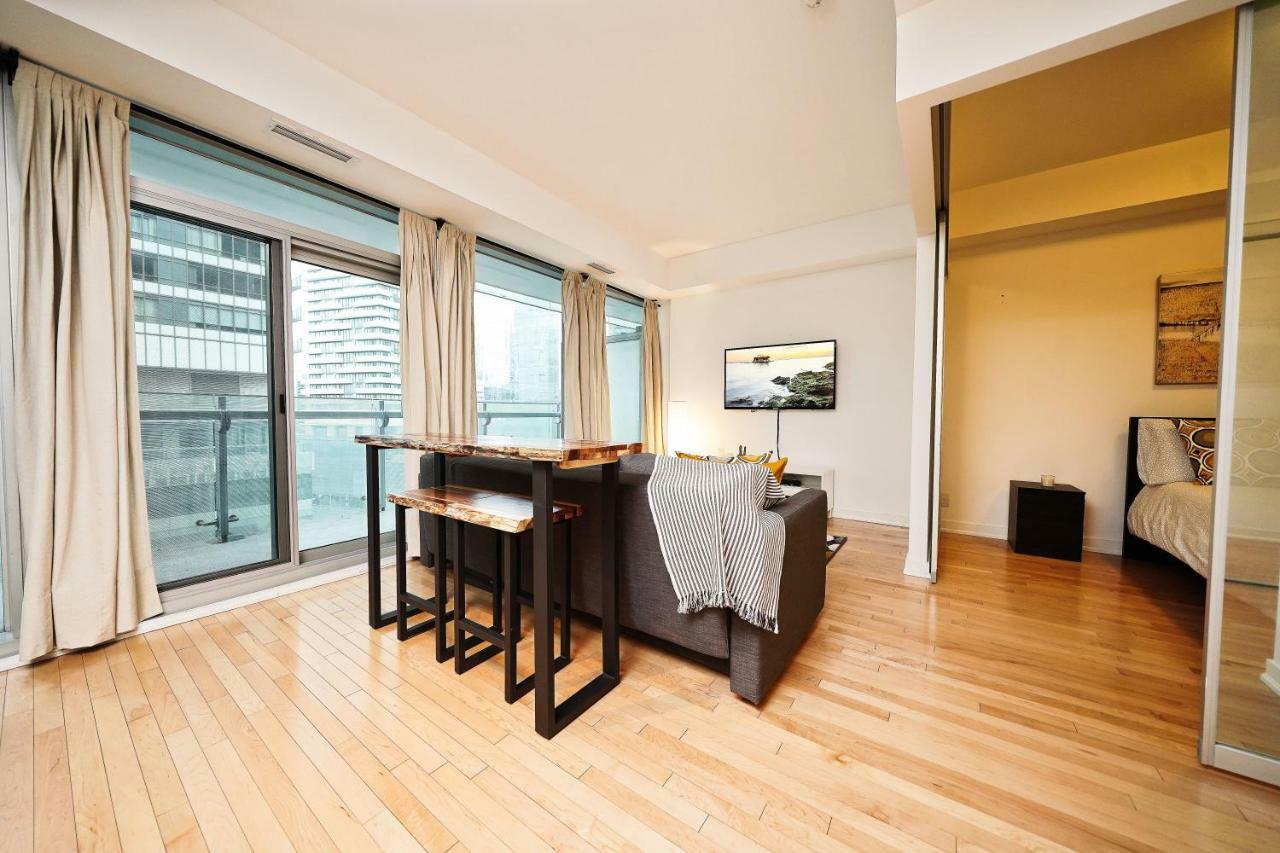 The York Boutique Apartment Toronto